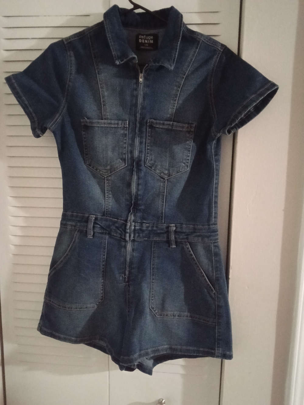 refuge Denim Button-Front Blue Denim Shirt
